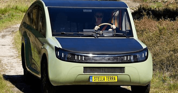 네덜란드 공대생, 주행 중 무한대로 에너지 자급자족하는 오프로드 태양광 자동차 '스텔라 테라' 개발